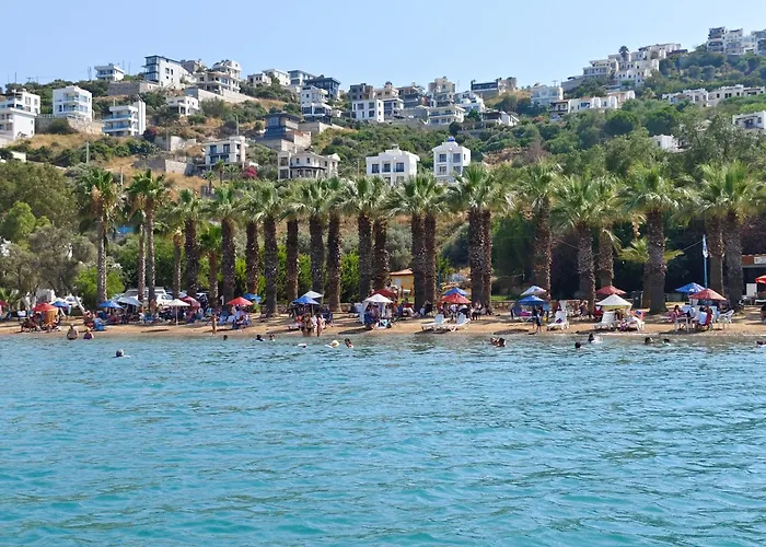 Case de vacanță Bodrum Bosphorus Beachfront For 9 People Milas