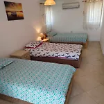 Tatil Evi Bodrum Bosphorus Beachfront For 9 People *