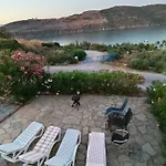 Bodrum Bosphorus Beachfront For 9 People Milas