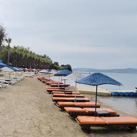 Bodrum Bosphorus Beachfront For 9 People 펜션 *
