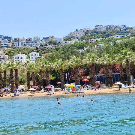 Bodrum Bosphorus Beachfront For 9 People 펜션 Bogazici