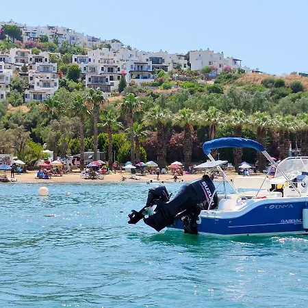 Bodrum Bosphorus Beachfront For 9 People 펜션 Bogazici