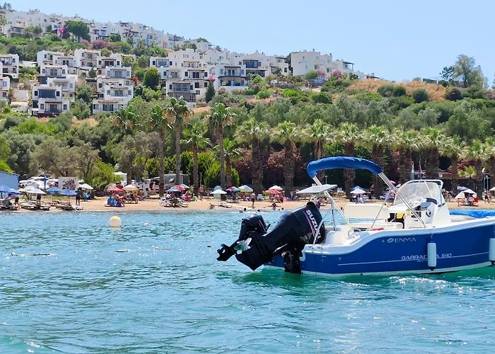 Bodrum Bosphorus Beachfront For 9 People Milas